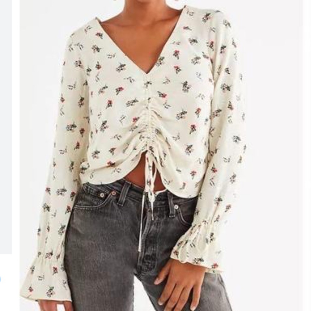Urban Outfitters Cream with Floral Bouquets Cinch Ties @ V Neck/Cuffs Top S EUC